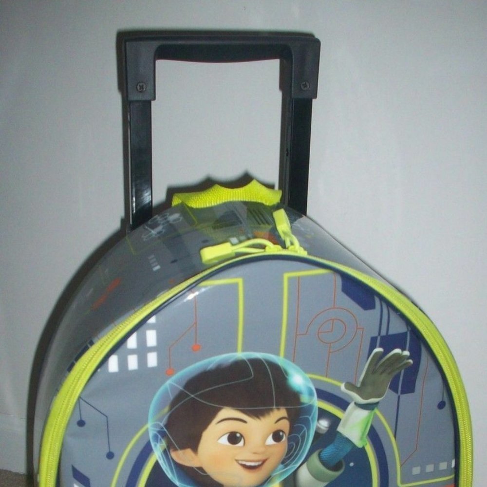NEW Disney Store Rolling Luggage Carry On Child Suitcase w/ Nice 20" Long Handle